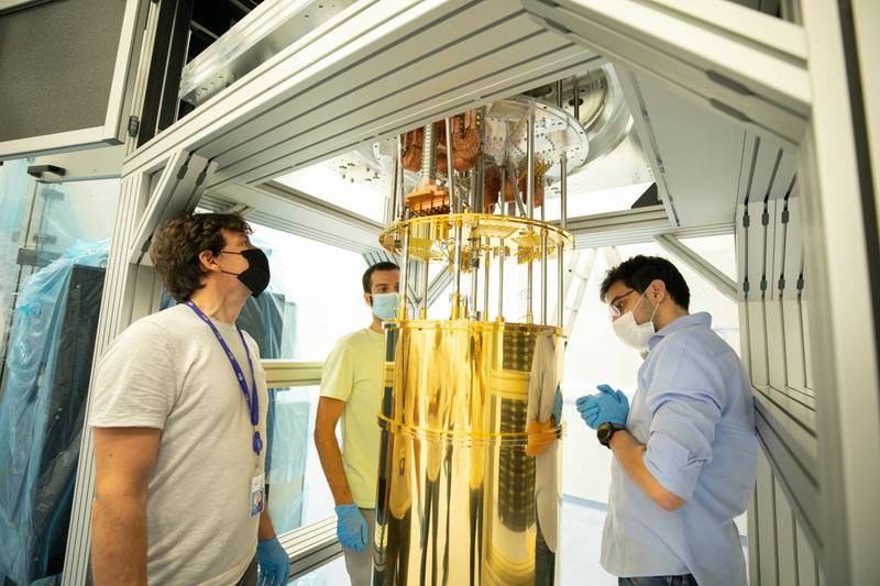 阿布扎比TII已拆箱稀释制冷机,将合作建造中东首台量子计算机
