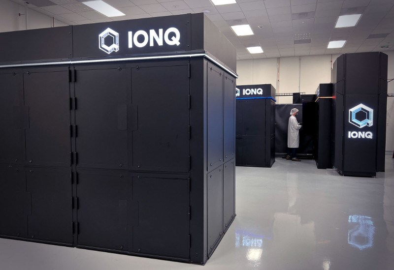 IonQ公布其最新一代31量子比特量子计算机系统IonQ Forte