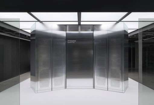 **IBM 宣布向美国投资 1500 亿美元