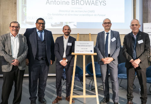 法国国家科学研究中心、高等光学学校将与Pasqal合作改进量子处理器性能