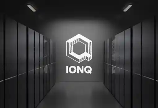 IonQ宣布以18亿美元估值收购美国最大纯半导体代工厂SkyWater