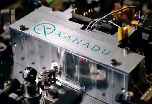 Xanadu的Borealis光量子计算机实现量子优势，36微秒完成超算需9000年的任务