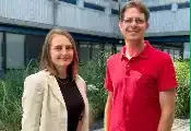 量子优势再评估：为量子算法建立更现实的基准
