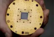 1000倍更快的操作使可靠的量子计算更近一步