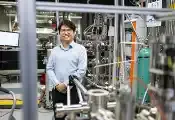 芝加哥大学开发新型薄膜生长技术，获得长期寻求的二维拓扑绝缘体
