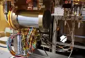 能将任何磁体转换为任意磁场：巴塞罗那自治大学与查尔姆斯理工大学提出磁全转换技术