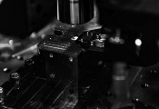 Lightsynq将使用Element Six的合成金刚石光学元件开发量子互连技术