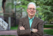 宾夕法尼亚大学物理学家Charles Kane被提名为2026年洛伦兹奖章获得者