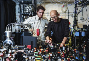 QuTech两名科学家获欧盟ERC资助 将开发新型量子比特技术