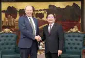 越南副总理会见Pasqal高管，探讨量子技术研发与应用合作机会